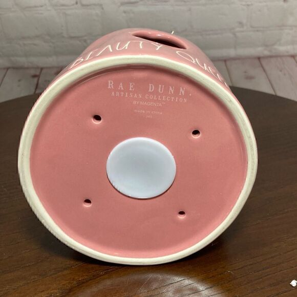 Rae Dunn Artisan Collection Pink Crown shape birdhouse “Queen” imprint NIB - Picture 2 of 5